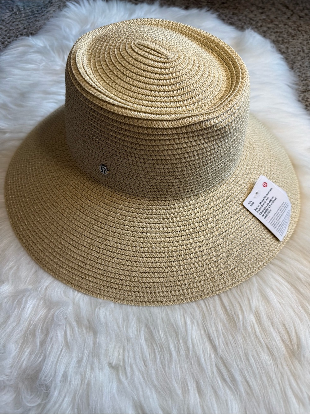 Lululemon Paper Straw Removable Sweatband Hat M/L BTCR New